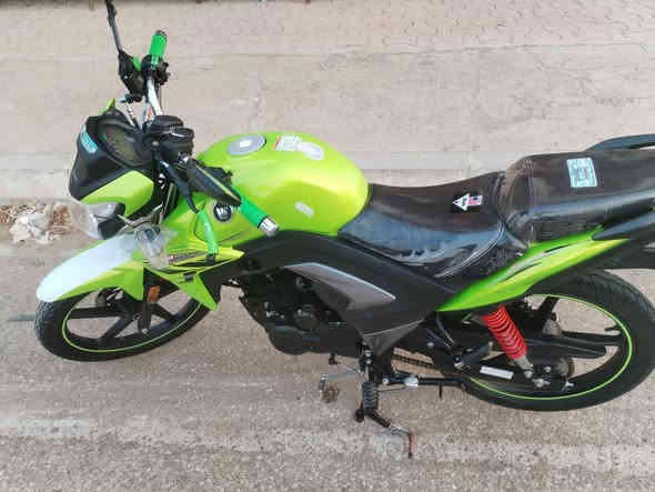 هوجي موديل 2023 صار شهر من مشدود أوراق كامله كمرك البيع السعر ملونين 550  شراي يتصل ***********
