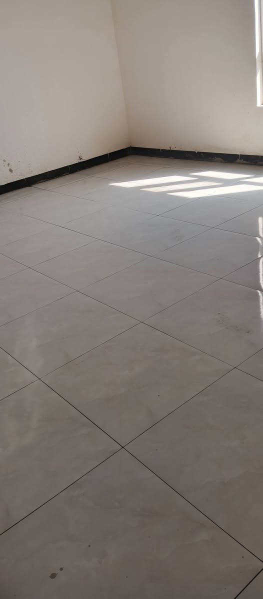 السلام عليكم اشتغل جدار ارضيه مكاني يثرب رغم الهاتف *********** ابو حسين
