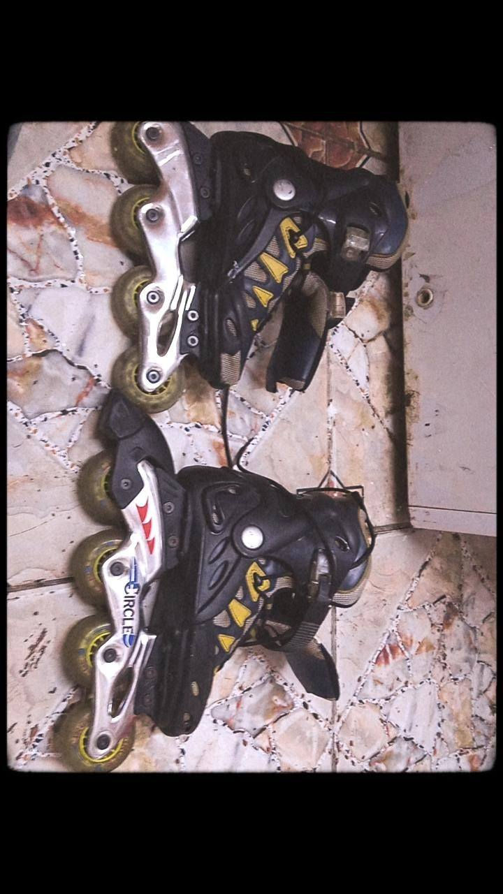 سلام عليكم شباب عندي حذاء سكيت البيع السعر 20وبي مجال الحذاء جديد هستوه ماخذه 25الف واريد ابيعه العنوان البصره قرب كازينو البنان يم بيت ابو تحسين القناص الصالحي اتصال علا رقم  *********** بس وتساب بي
