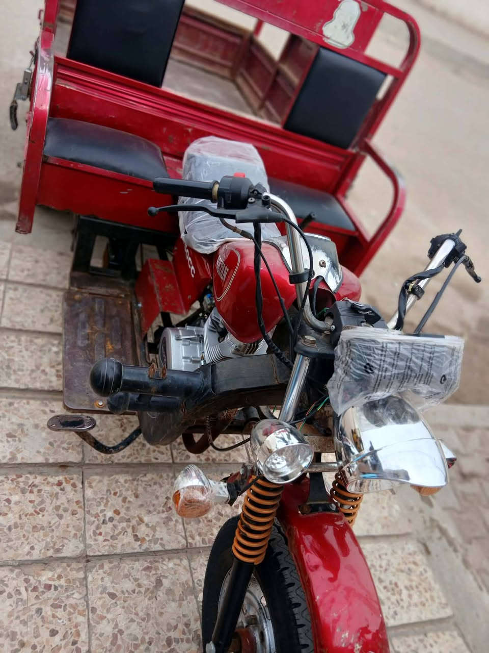 سلام عليكم ستوته سلطان مكفواله كفاله عامه تواير جدد خط ابيض كهربايات شقاله موديل 20
المكان العوفيه السعر 2600وبيهء مجال وكيله بشارع بغداد ***********
