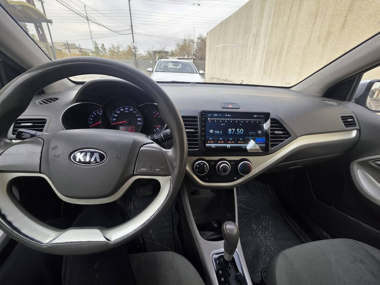 بيكانتو خليجي موديل 16 رقم بغداد مابيهه صبغ  السعر 86 ورقه للاتصال *********** مكاني بغداد
