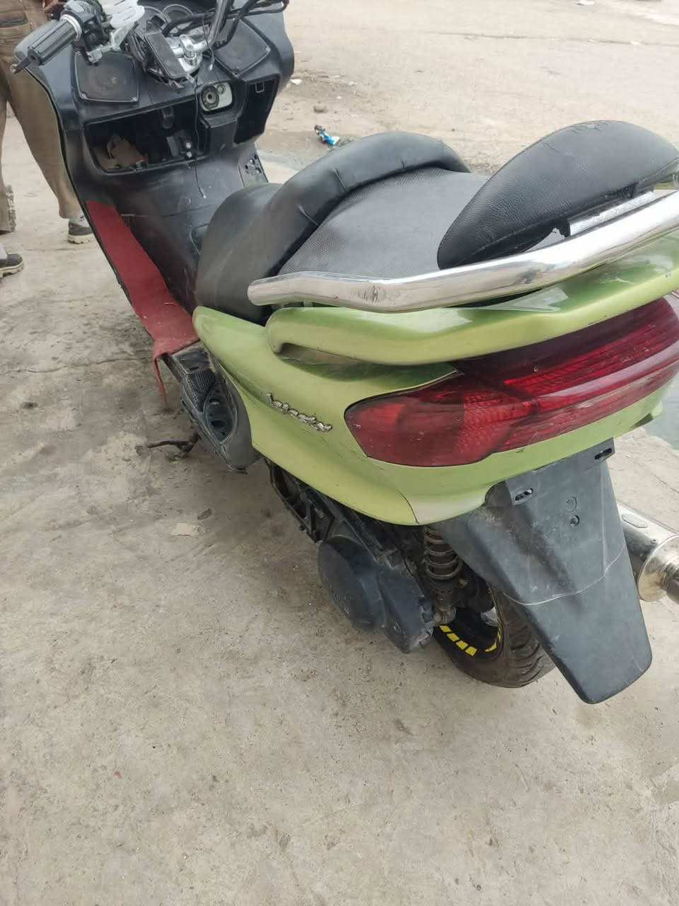 ياماها ماجستى للبيع ماطور فول السعر 700او مراوس بستوته *********** حي الشهداء كركوك
