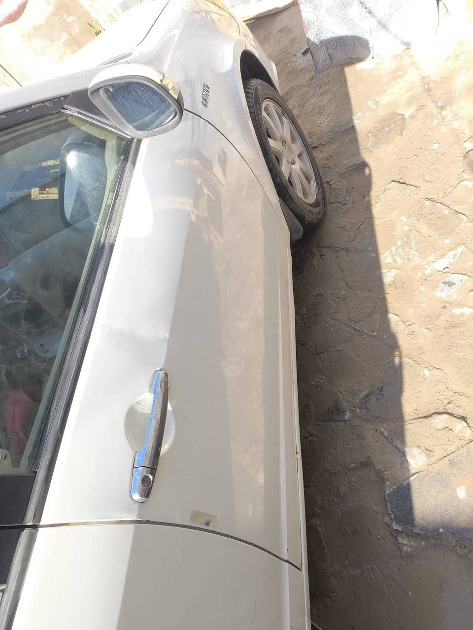 جلي موبل مو ديل 13 سياره جاهزه گير مكينه حداديه تخم تاير كهربائيات مابيه ايي نقص  رقم نگليزي قادسيه بسمي مكان  سياره الديوانية مركز  /***********.    /لسعر 48 /وبيه مجال قليل
