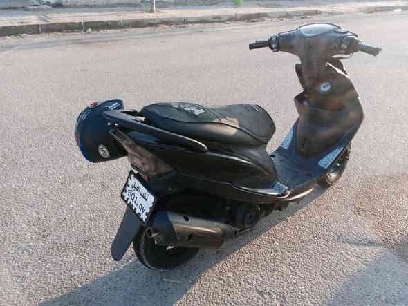 سلام عليكم 

دراجه ماكس عدله للبيع كهربائيات كله شغاله  نكره سلف بوشه 55 صالنصه FM كله بلادي ومختمه 650 وبيه مجال للشراي ***********
