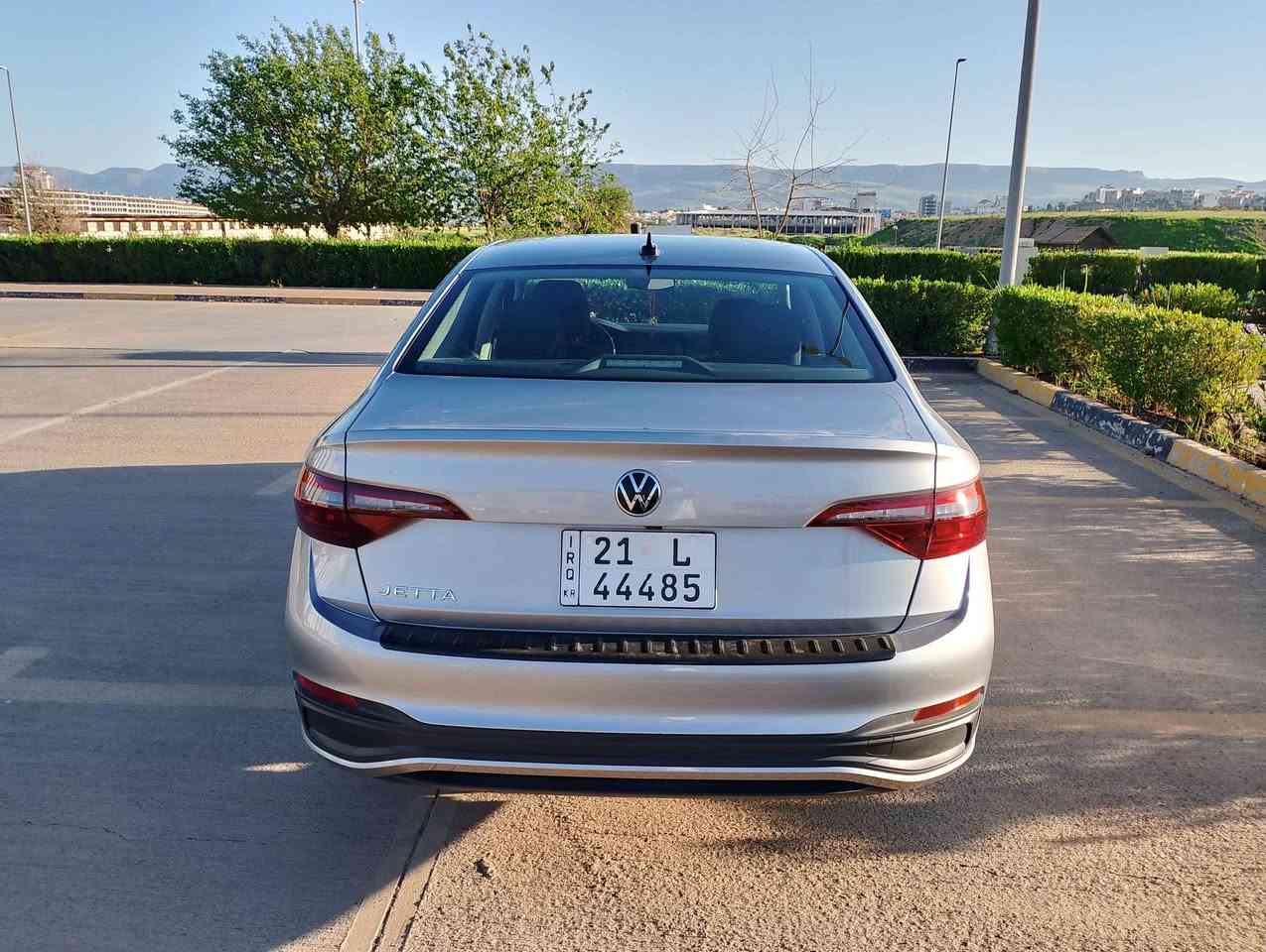 بةناوي الله گةورة
جيتا S موديل 24 بؤنت چملغي سكن بؤياخة /كةميك شاصي بةطانةي گرتوة/ سنوي تازةية بةناوي خؤمةوةية/ هةندئ گلؤپي ناوداشبول پيويستي بةبةرنامةية بؤ كوژانةوة/23 هزاركم رؤشتوة /لةسليمانية/سعري 128 ورقة 
*********** واتساب كورك*********** /مةكينة 15 تؤربو گير اوتؤماتيك السليمانية, العراق
