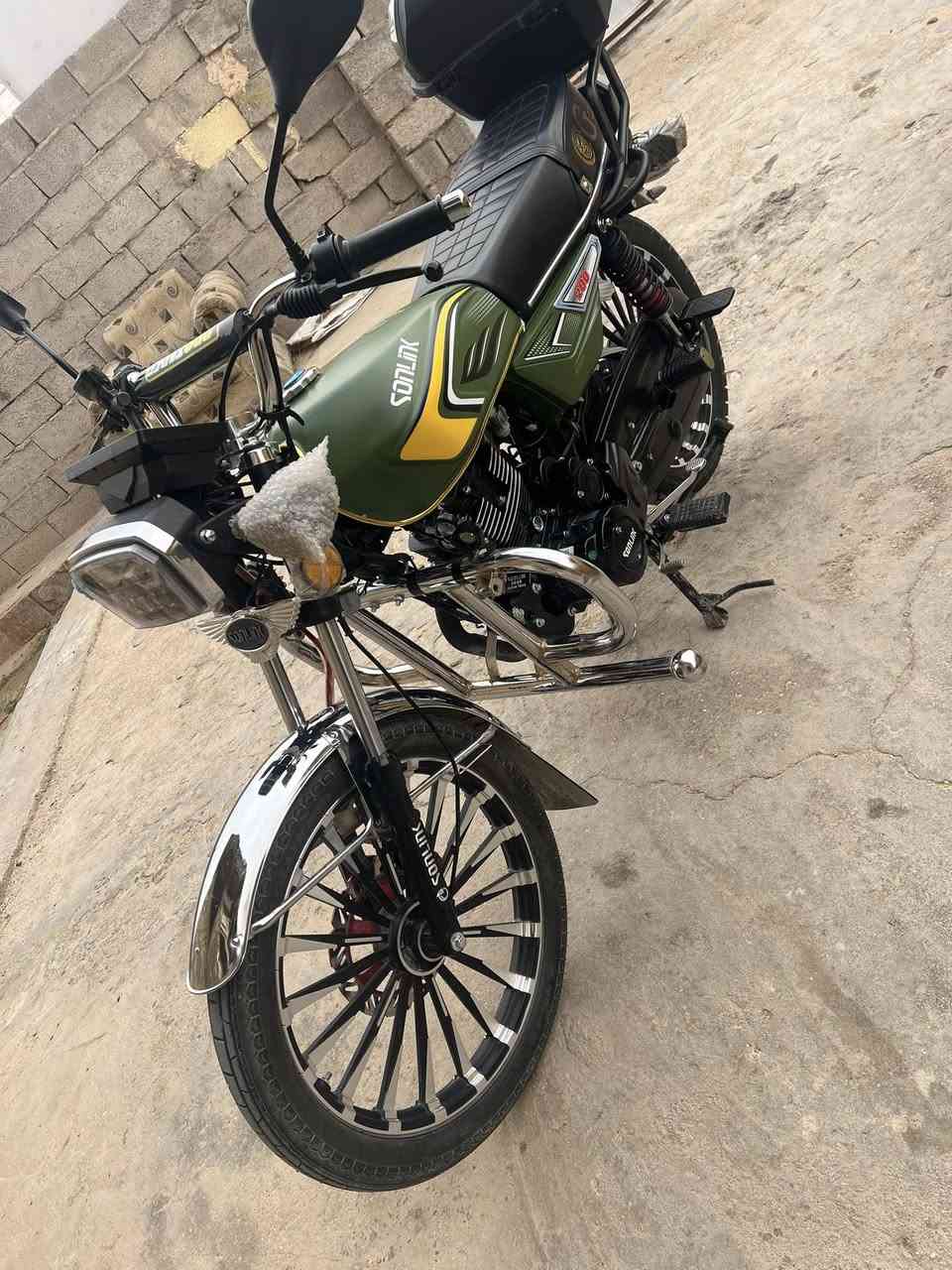 سلام عليكم مطور فول نضافه ماشي الف وي 600سعره 975
***********
