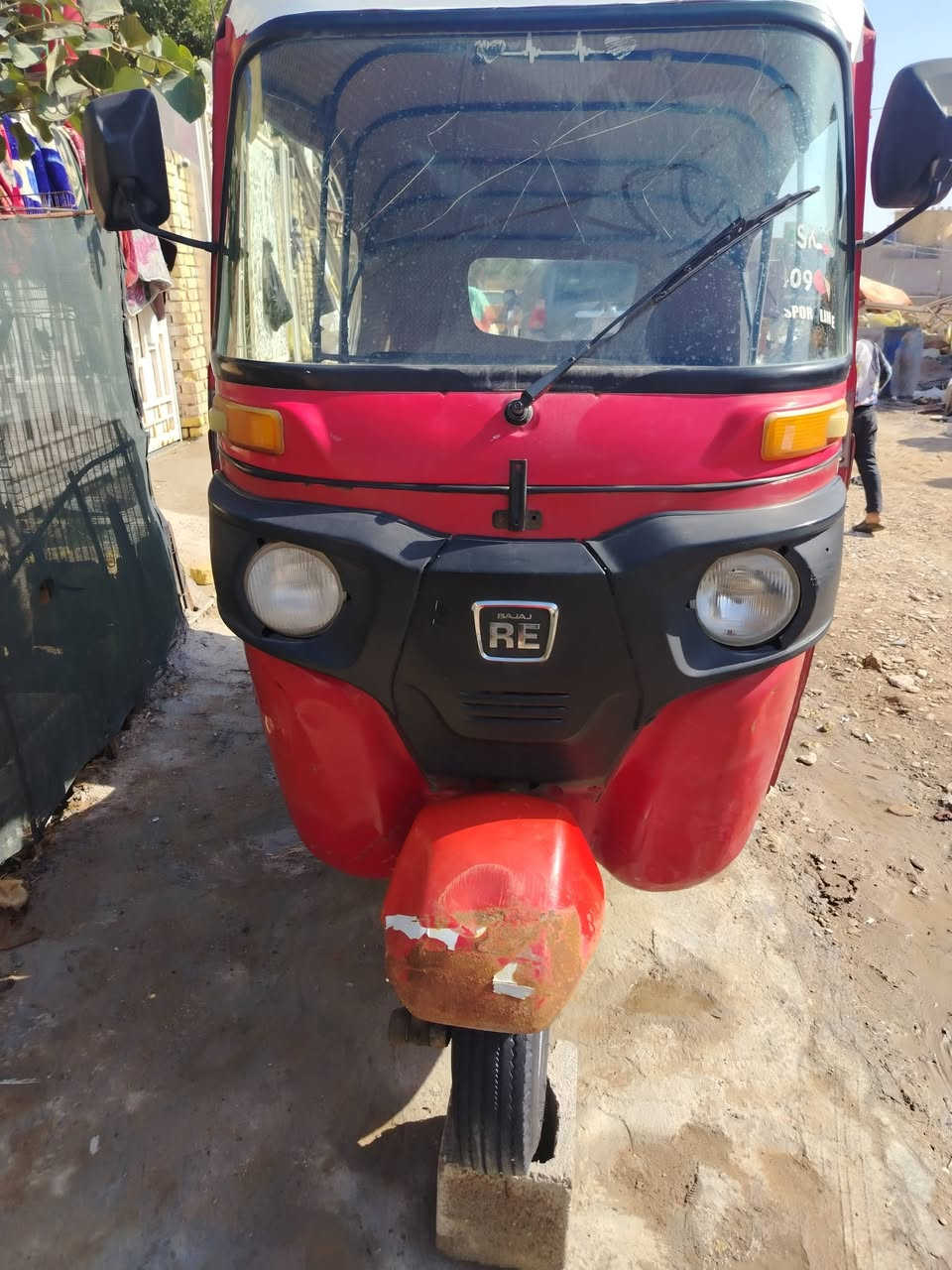 سلام عليكم عندي تكتك البيع موديل ١٧ عنواني نهاوند رقم  ***********
