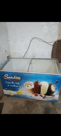 براد مجمدة • نضيف كلش • ١٦قدم