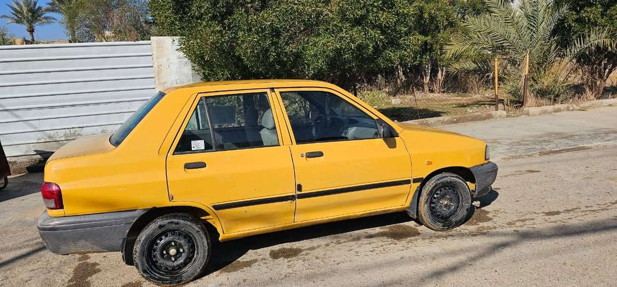 السلام عليكم سايبه موديل ١٢ مكفوله من شواصي مكينه وكير بيه بس جاملغ صبغ وشواصي رقم بغداد نكليزي هيه غرمات مصفره مكان سياره خان بني سعد اني مكلف بالنشر رقم الهاتف صاحب سياره السعر ٤٠ وبيه مجال كلش بسيط ***********
