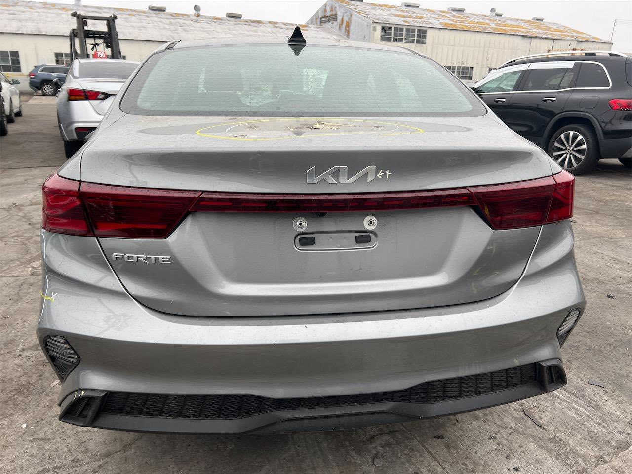 سلام عليكم كيه فورتي رقم بصره تحويل ثاني يوم    بسمي مديل 2022مكينه لفين دوش سياره طابه تخريب من مريكه سياره جاهزه سعر 128وبي مجال ***********
