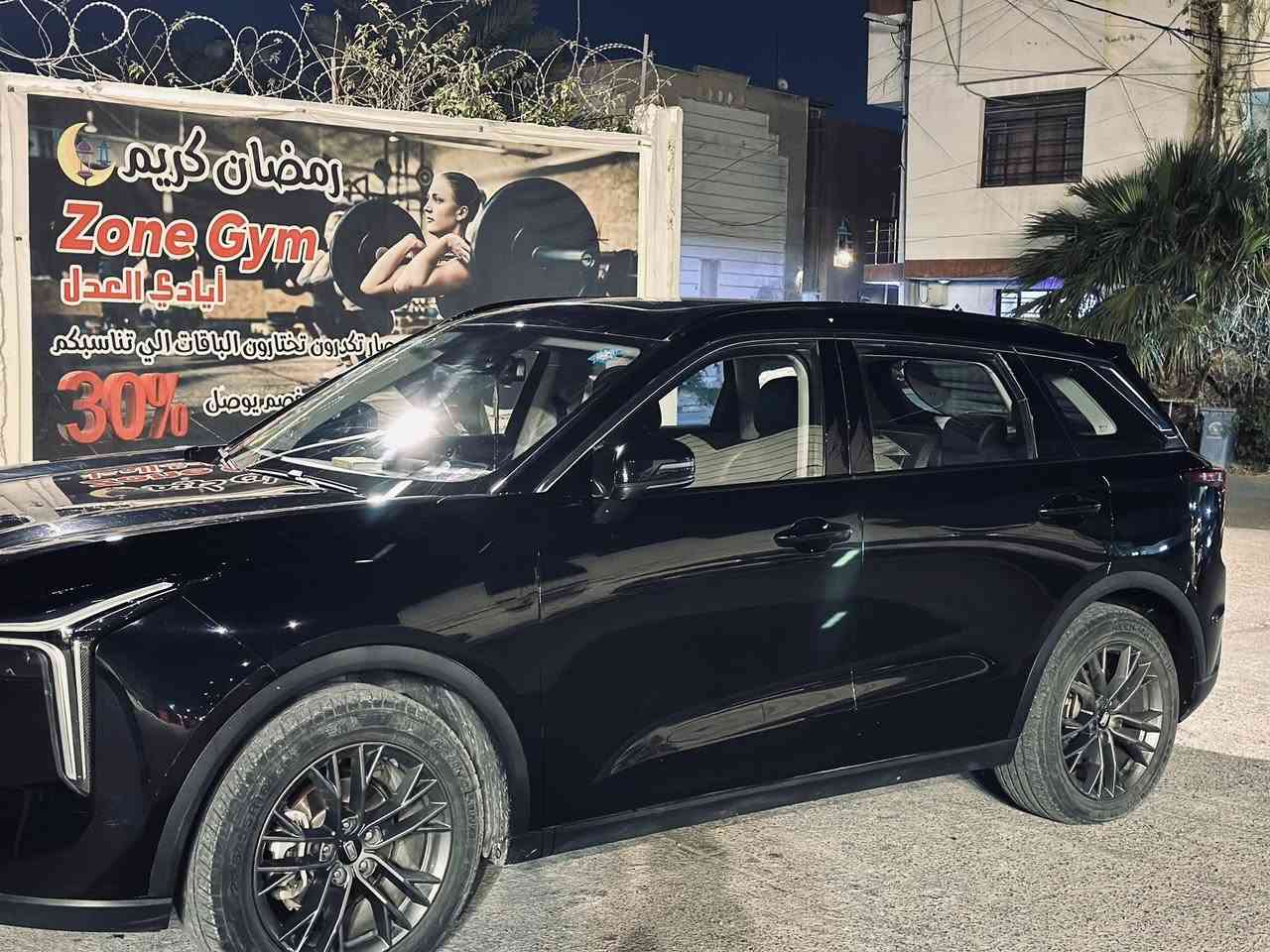 سلام عليكم سياره بيستون T55 صيني كير ومكينه الماني للبيع سياره ماخذها بالقصاط تقريبن باقيه عليها ٨ ملاين اني ابيعها بال حالتين بالقصاط المقدمه الي اني دافع الفلوس الي عسياره والباقي انته دفعه او ابيعها نقد الي هيه سعرها ٢٥ مليون وبلا فوائد اسدد الباقي عليها كبل واحولها بسمي  وبعدين احولها بسمك السياره مال شركه اخذتها زيرو هسه ماشيه ٣٨الف كيلو السياره بيها ضمان مكينه وكير ١٠ سنوات السياره فول مواصفات بنو رامه على طولها مكينه ١٥٠٠ تيربو نشطه وطياره سبورت مكفوله كفاله عامه ما عده رصعه بجنطه سياره خير من الله وحلوه بشارع سياره رقمها بغداد واذا ايشي تردون تعرفون عليها اكثر اتصل وبيك خير وتدلل *********** مكان سياره بغداد الحريه
