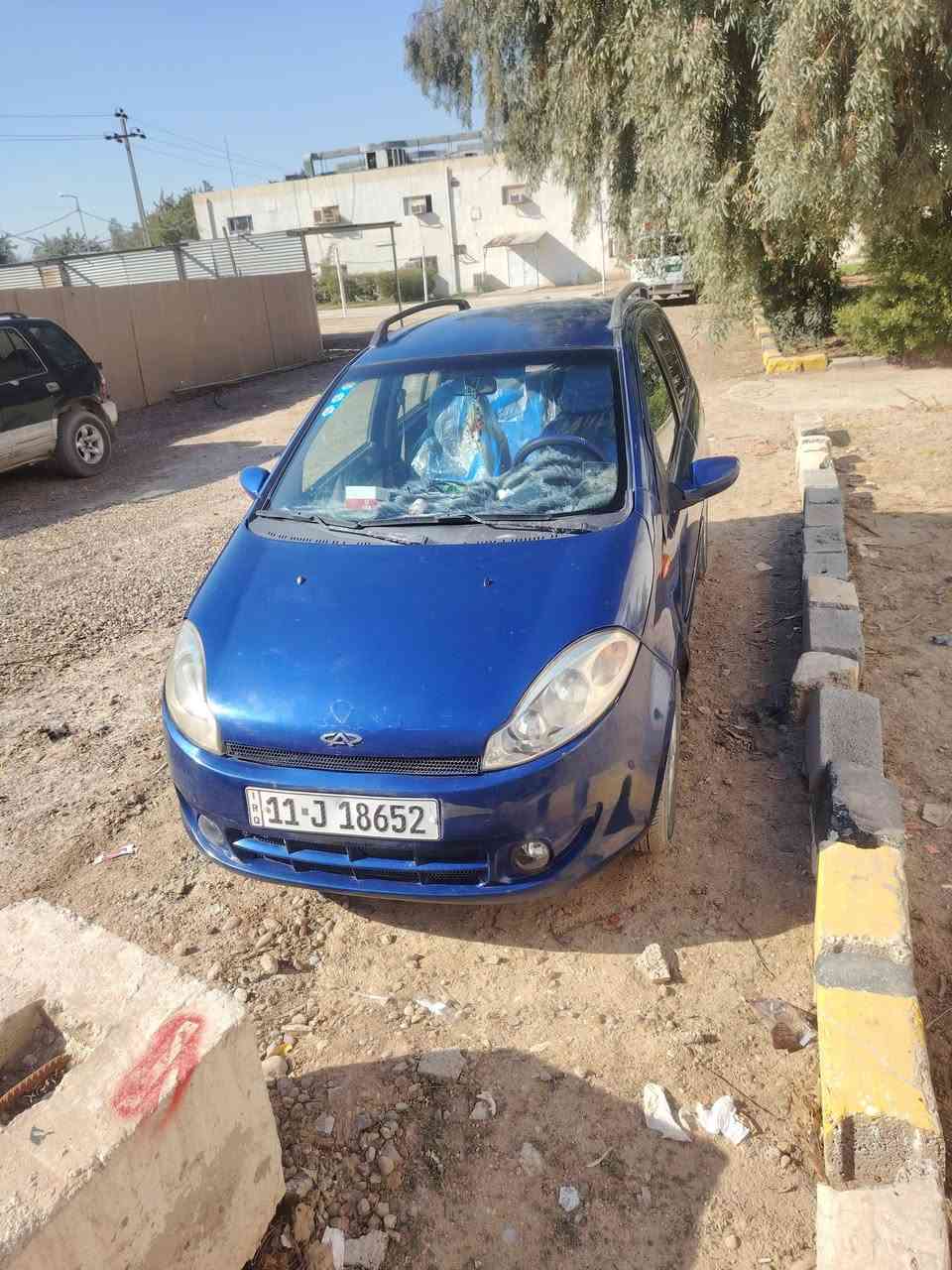 السلام عليكم شيري اي وان ٢٠١١ ناعمه جدا نضيفه كلش كلشي وضع الشركه تخم تاير صدر امامي خلفي شاشه تبريد ثلج تحكم مري ماناقصها برغي لون مميز ورقم انكليزي بغداد بسمي سنويه لل ٢٩ تحويل مباشر،، السعر ٣٥ ورقه وبيها مجال رقمي *********** خابر وتدلل
