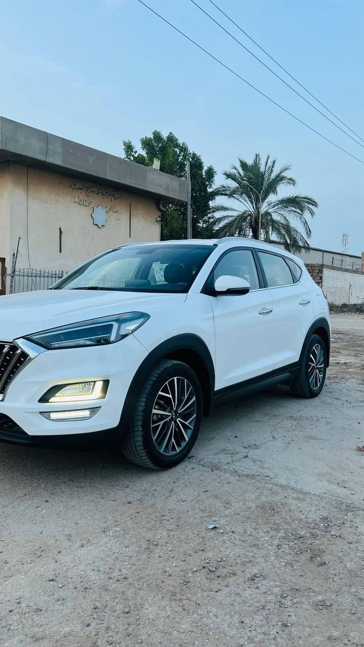 توسان موديل 2020

رقم بغداد بسمي 

السياره مكفوله كفاله عامه 

مواصفات كشن جلد بقلاوه صاج شاشه الكبيره 

ماشيه 81 الف 

مكينه وكير شركه 

شباك لكزز ولايت 5 عدسات 

مكاني حله 

***********
