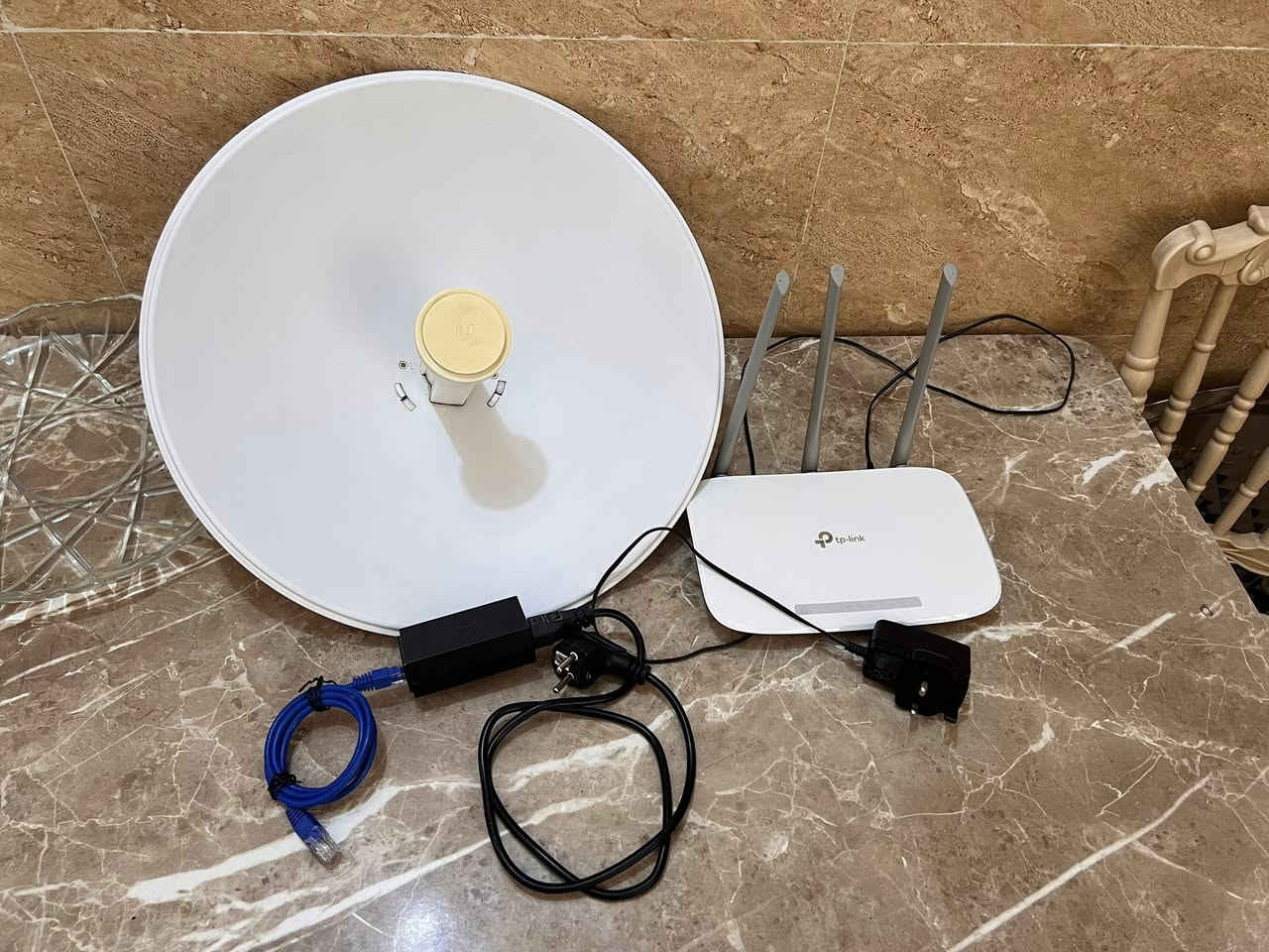 للبيع نانو باور بيم وراوتر تبلنك نظيفات وكل ملحقات وياهن للاستفسار خاص


**إذا كنت صاحب هذا الإعلان وتريد حذفه لأي سبب، رجاءا أرسل رسالة إلى الدعم الفني**