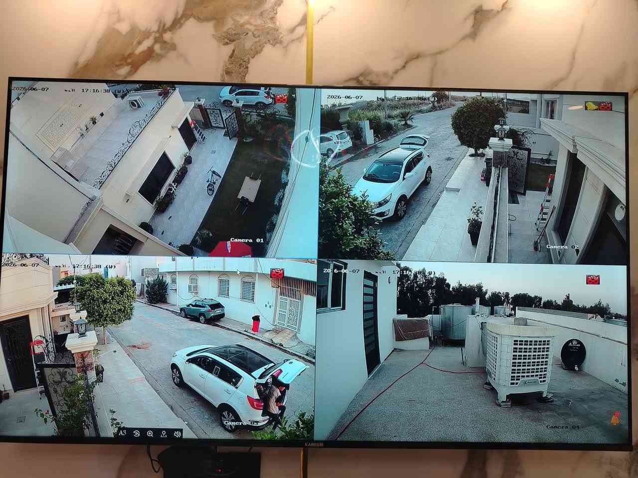 🔴 العمل داخل الموصل فقط 

تم بحمد الله تنصيب منظومة كاميرات مراقبه لشركة هيكفجن 
حسب طلب صاحب البيت .

مكان العمل : موصل - جانب الايسر 

سستم 4 كاميرات مراقبه هيكفجن بدقة 2ميكا تصوير صوره وصوت ليلي نهاري ملون
------------------------------------------------
مستعدين لتنصيب جميع كاميرات المراقبة 
كافة المواقع( منازل _ محلات _ شركات )  
للاستفسار يرجى مراسلة الصفحة
أو الاتصال على الرقم التالي :
***********
***********

العمل داخل الموصل فقط
