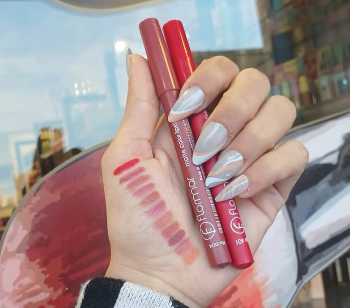 اقلام تحديد من فلورمار👄👄
#السعر 3000 👍
12 لون بدرجات مختلفة يجمع بين الغامق والفاتح 🌸💜
يناسب جميع الاذواق😍😍👌
ممكن تستخدمو قبل الحمرة👄
وممكن وحده الوانة كلش لطيفة ع الشفة وثابتة🦋❤️
كوزمتك المنتظر للتجميل
كوت شهداء شارع الأطلال قرب مستوصف البلسم مجاورمجمع خالد للألبسة النسائية
 للحجز مراسلة الصفحه او وتساب
 الاتصال بـ الرقم ***********
