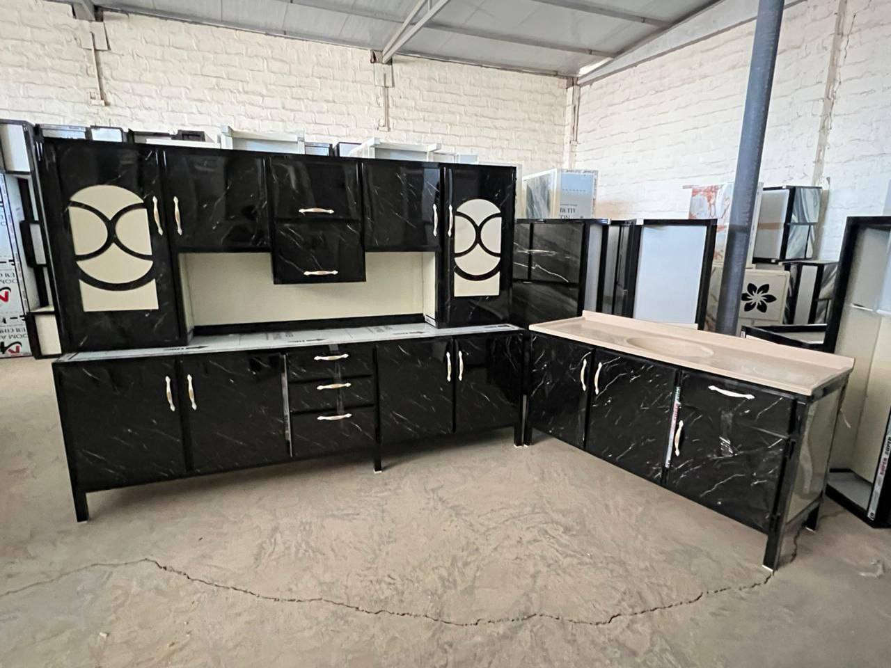 #تخفيضات
كاونتر المنيوم مترين ونص والسنك متر ونص
السعر 375
للحجز والاستفسار خاص


**إذا كنت صاحب هذا الإعلان وتريد حذفه لأي سبب، رجاءا أرسل رسالة إلى الدعم الفني**