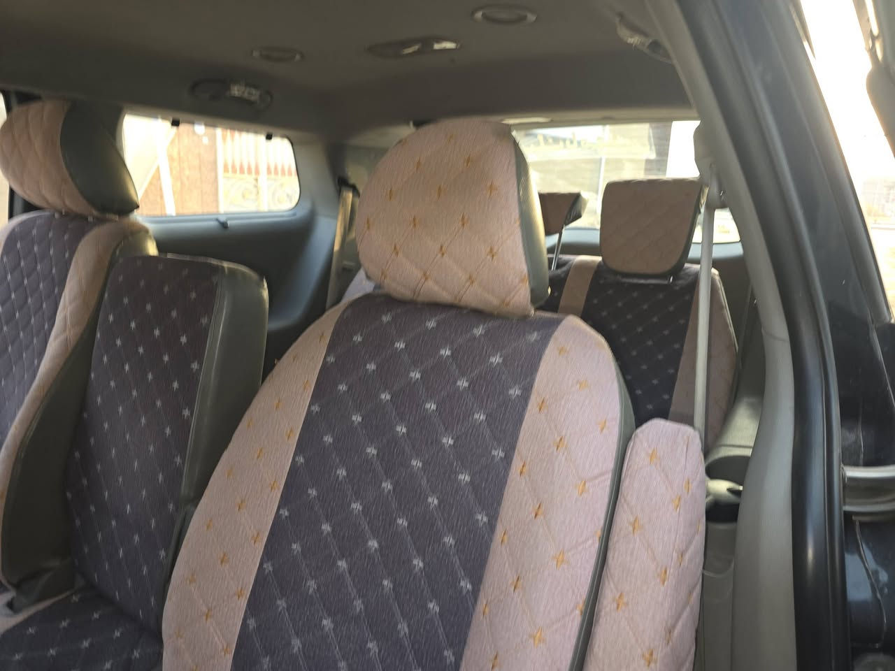 السلام عليكم من رخصة الادمن. سيدونا ١٧ بسمي رقم بغداد انكليزي مواصفات بصمة تشغيل بصمة ابواب بيبان سلايت كهرباء شاشة كبيرة كامرة دوارة جميع الكهربائيات شغالة ما عدة خربطة بكيج البنزين حساسات امامية وخلفية بلادي دوشمة كشنات وارضية جلد تدفئة كشنات امامية تايرات الامامية قبل ١٥ يوم شديتهن الخلفيات نص عمر الحدادية والتبريد خير متن الله نقصها بس فلنجات امامية حادثها بالخارج جاملغ ايمن صبغ. وبالغراق بدلت دعامية امامية وصبغت البنيد اثر طعجة وجراد الدعامية الخلفية مصبوغة الباقي مكفول من الصبغ والمعجون صور حادث العراق موجودة اير باك دركة فقط طاك السعر ١٩٣ وبيها مجال للشراي العنوان الديوانية قضاء الشنافية. ***********
