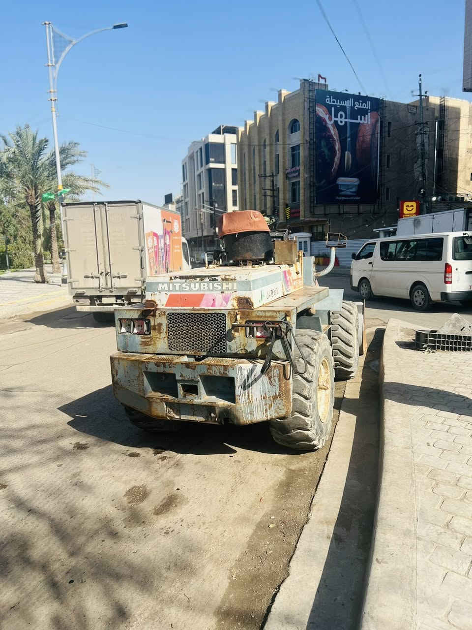 سلام عليكم شفل ميشتبوشي مديل 99  رقم لماني ***********
