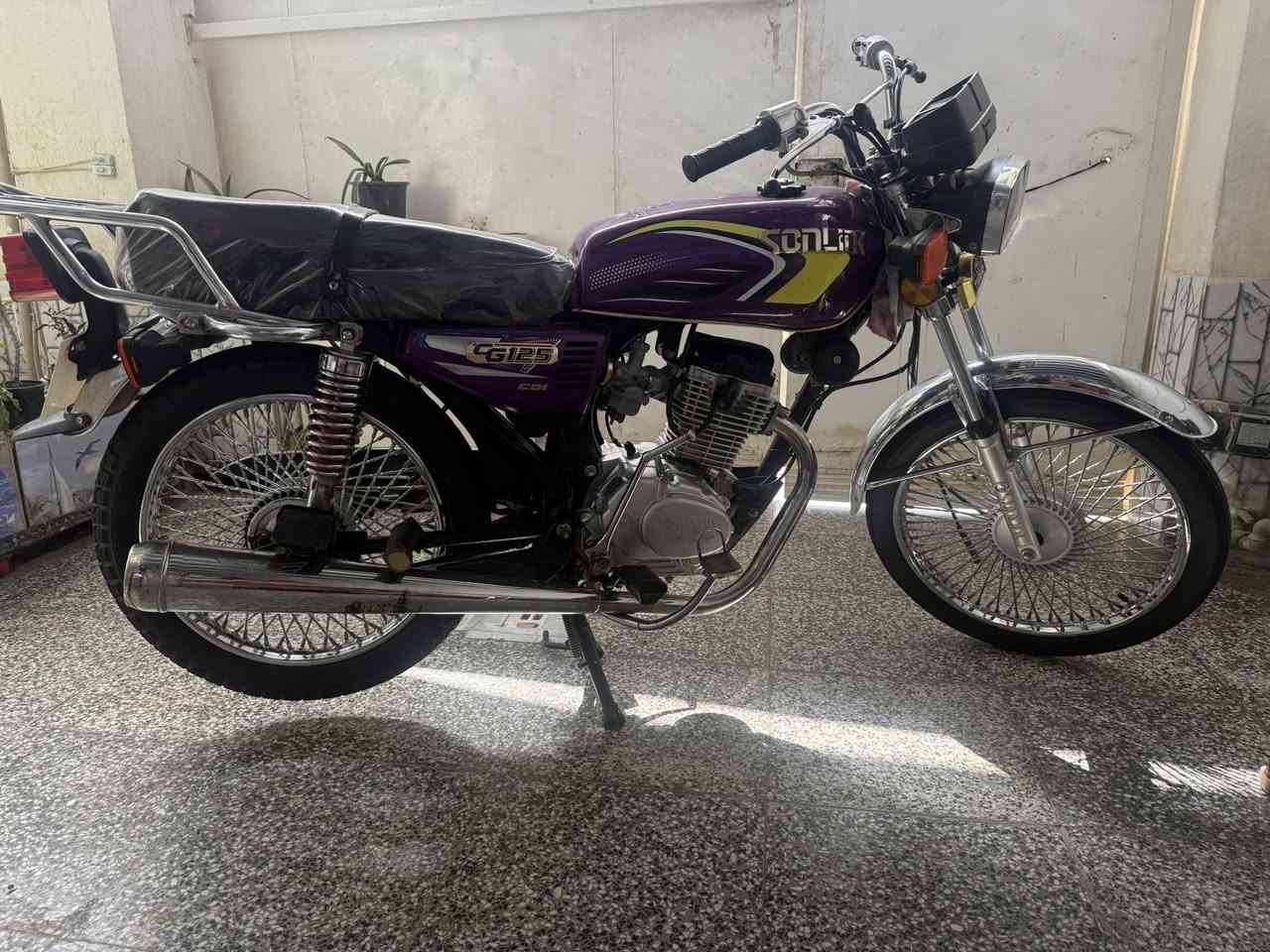 سلام عليكم دراجة للبيع تايكر موديل 2023 مكفوله من كلشي وبلادي كلهه تصل ع رقم وتدلل

 
***********
