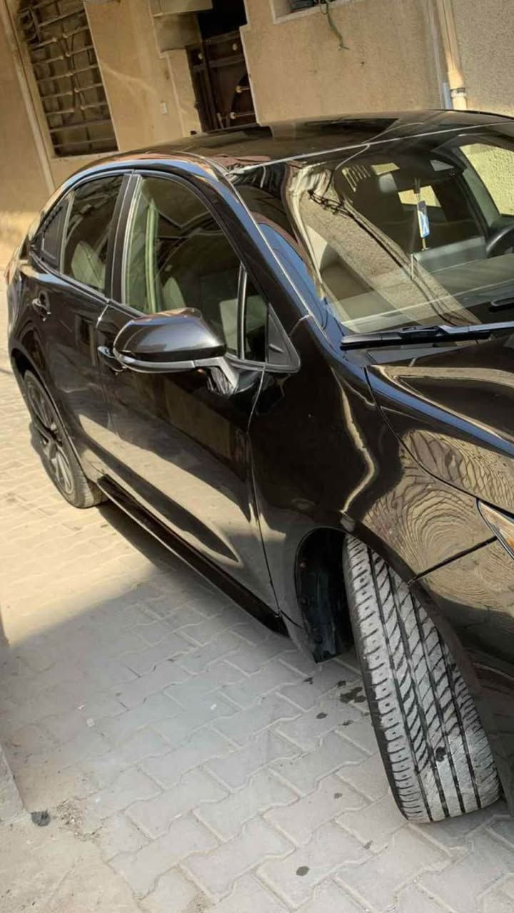 كورله موديل 2020 بدون حادث بدون ايراك بشرط ٣ قطع بخ موصفات SE شاشه كامير خط شارع رادار بريك بصمه واوتو سبورتي ٣ كير عادي اتو شفتات تحكمات ستيرن كامره ماشي ٦٤ كيلو متر بشرط كير محرك بشرط تحويل وكاله بشرط السعر ١٣٠ بي شويا مجال للشراي اتصل *********** أربيل, العراق
