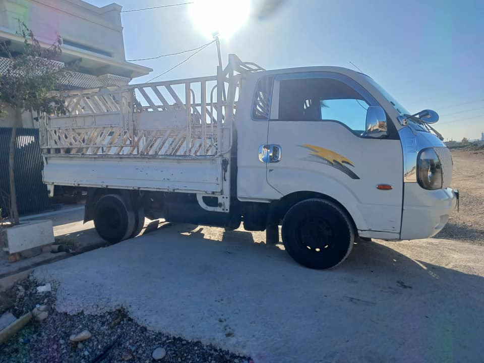 کیا٣٠٠٠ کارەبای دوو پارچەی بۆیاخەگێڕومەکینەوشانسی بەشەرت
بەناوکردن بەشەرت مۆدێل ٢٠٠٧ شوێن هەولێر ٨حەسارۆک
***********
