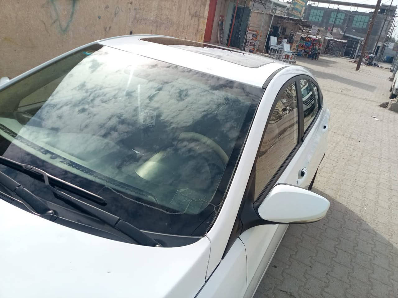 اكسنت موديل 15 خليجي للبيع او مراوس وانطي فرق
سياره بيه ضربه بجم بس بدون دواخل مصبوغات مداكر اماميه  وبيه مكان صبغ عندي فيديو موضحه  مكينتها الف وستميه سعر 80قفل *********** الزبير, البصرة
