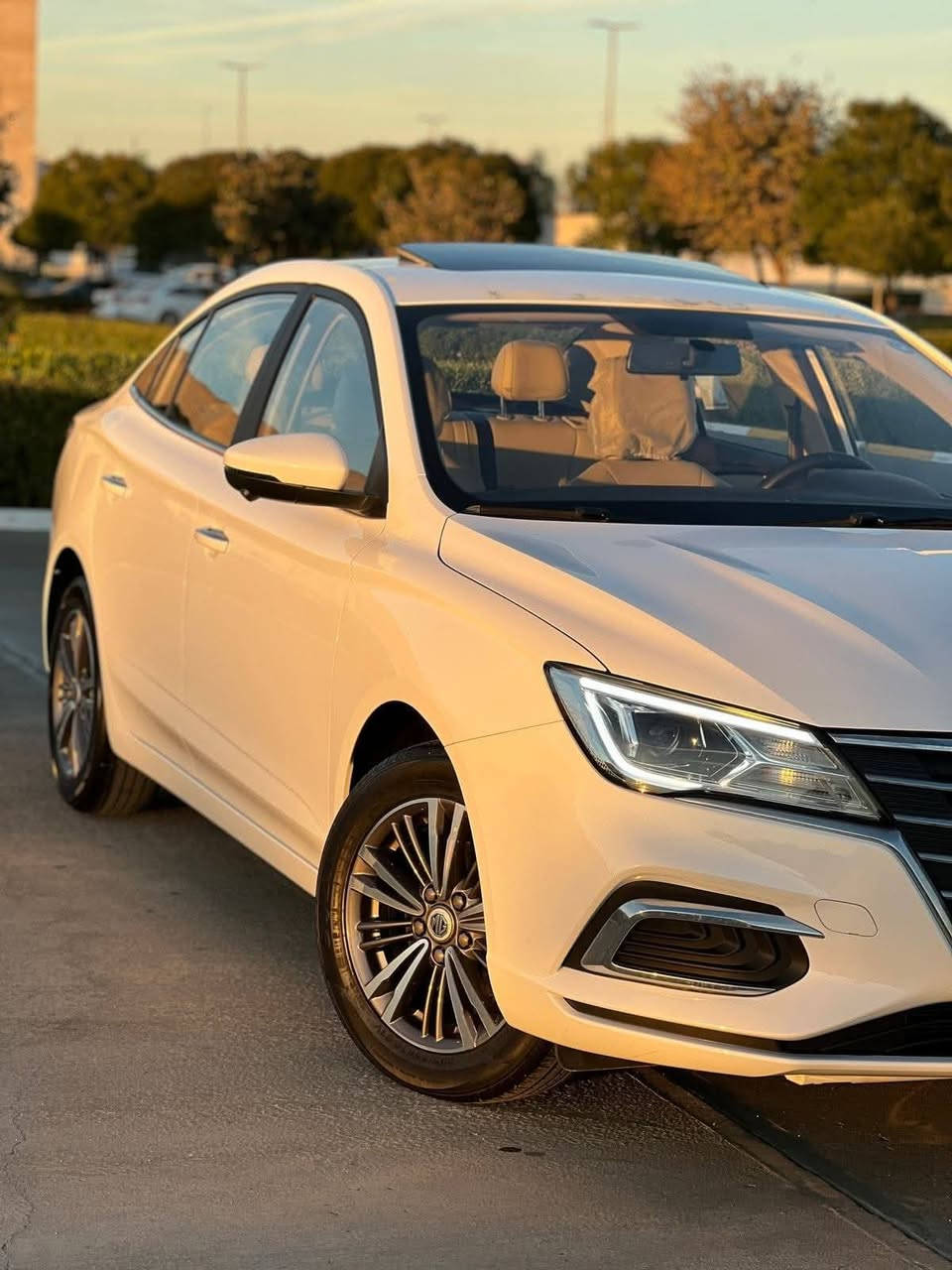 MG 5 2024 LUX فول فولە
زەمانی شەریکە...
سبوخ و ساردی نیە...
دەعامی بۆ دەعامی بەشەرت
21هەزار ڕۆشتووە

***********
