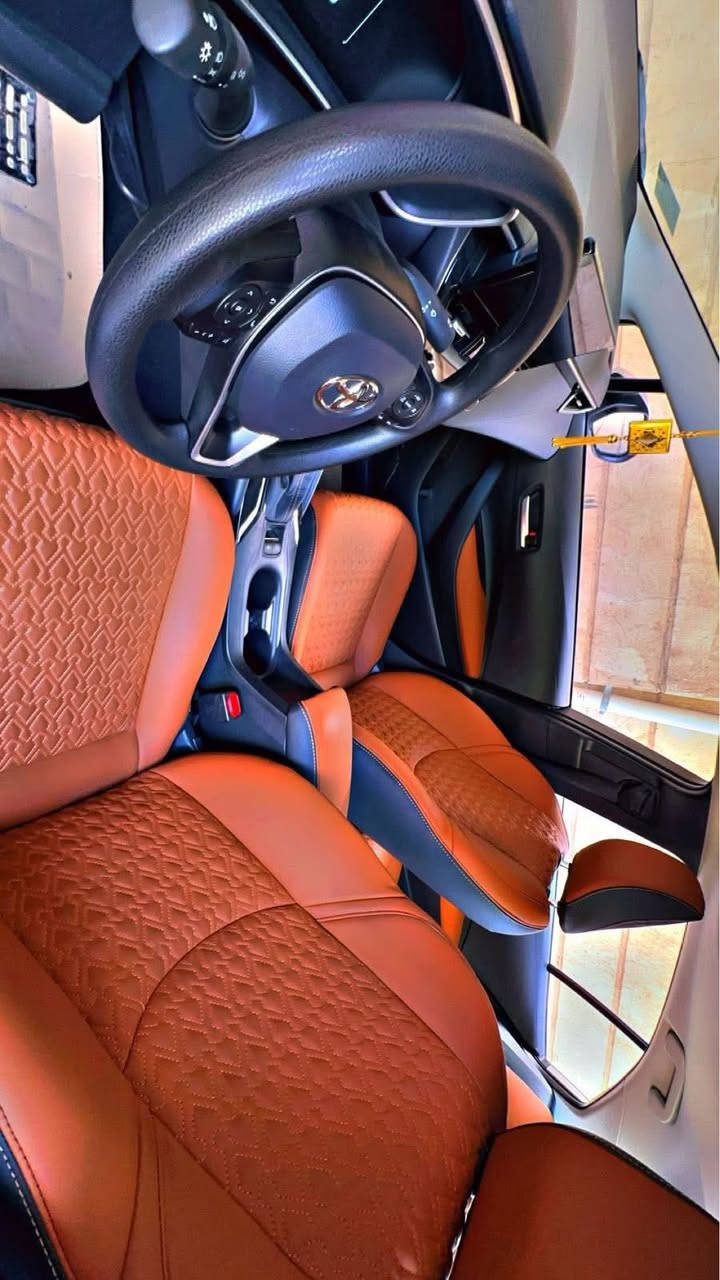 السلام عليكم كورلاموديل2024
سنويه وهزه جديده باسمي 
ماشيه 15K🚘 جديده جداا 
♦️فول مواصفات 1/1   
♦️فتحه/ بصمه/تبريد قطعتين/  كرسي كهرباء 
♦️محرك 1800 /
♦️سياره جديده وجاهزه بدون نقص 
‭0775 107 6591‬
