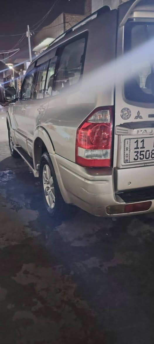 سلام عليكم  سياره باجيبرو 2006 محرك 3800 تبريد 3قطع 7راكب تخم تاير العنوان بغداد  ورقم بغداد بيع او مراوس الاتصال عله الرقم ***********
