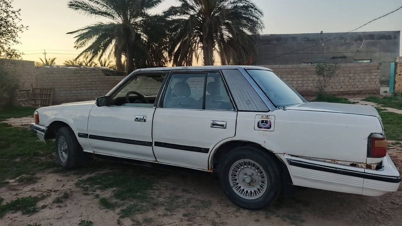 السلام عليكم
سيارة سوبر نضيفة ومرتبة موديل 87 الرقم مثنى مالكها موجود 
السعر25 
للاستفسار ‏‪***********‬‏
