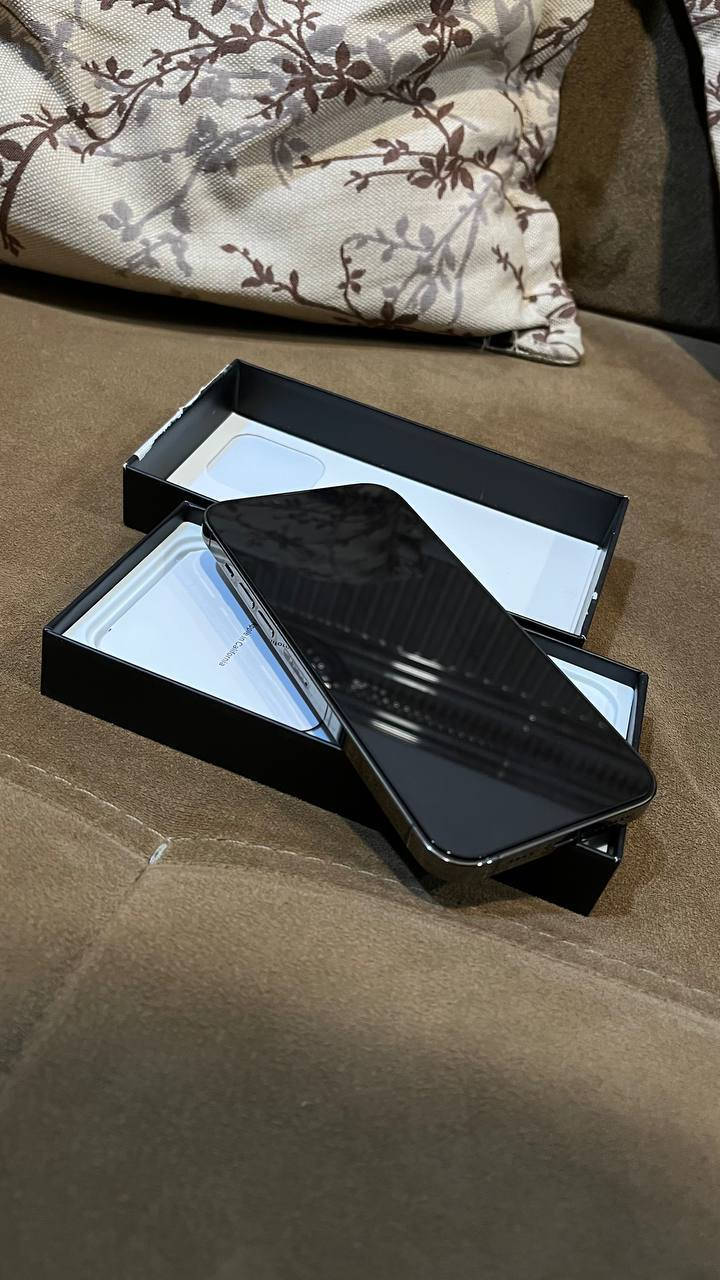 ايفون 13 برو ماكس شرق  دبل خط بطاريه 86 مكفول من العطل ومن الفتح وتر كامل ملحقات مكاني نجف قريه الغدير السعر ٧٦٠
***********
