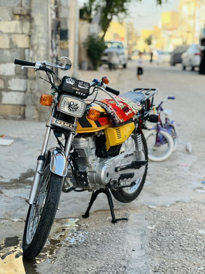 السلام عليكم دراجه للبيع اربعه كير باب اول مديل 2024 نقصه بس باتري وتشتغل جميع الباتريات شلعه ومعدل دراجه فول الفول اوراق سكنر سعر 650الف وبيه مجال راسني على الواتساب ***********
