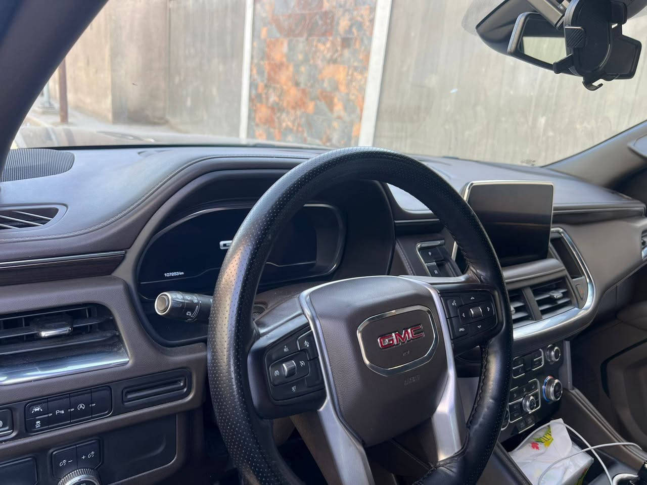 يوكن خليجي ٢٣ كفاله عامه ما عدا جاملغ امامي ايمن مصبوغ مواصفات sle مكانها بصره السعر ٤٦٠ سياره جديده كلش لتواصل ع الرقم ***********
