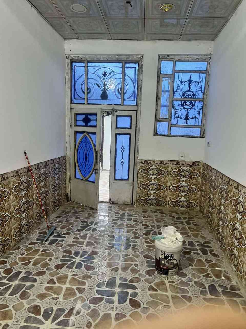 بيت بسديناويه مقابل مرطبات الملاك 200متر زراعي. خدمات ماي وكهرباء ومجاري وانترنيت بناء بلوك عكاده رقم ***********

