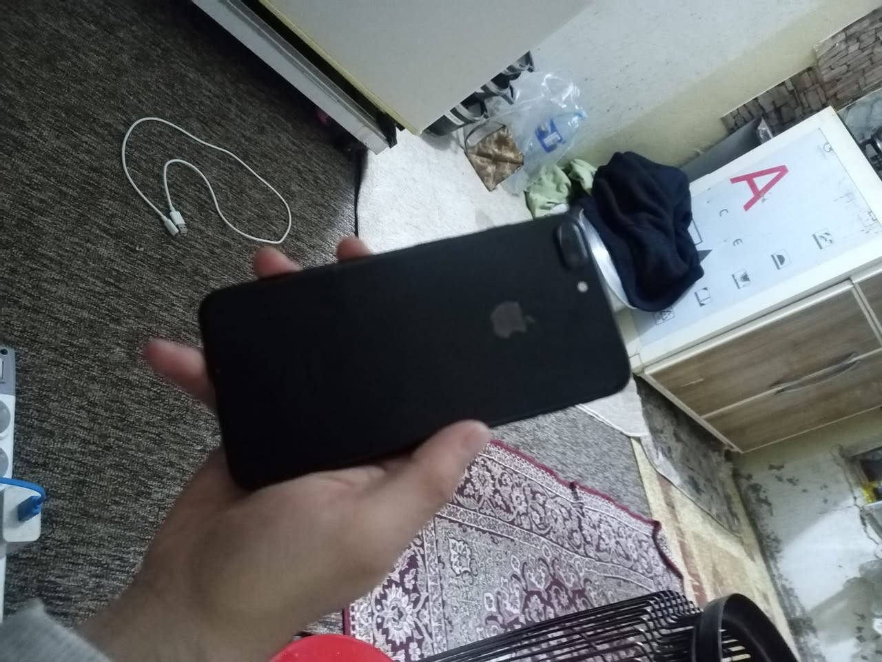 ايفون ٧بلص بدون عيب ذاكيرة ١٢٨ سعر ٧٠الف مجال مكان دهوك رقم ***********
