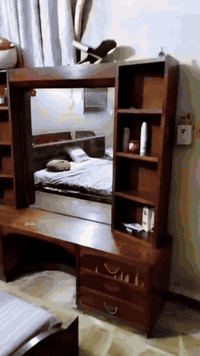 سلام عليكم غرفه أخشاب البيع مكان بغداد ***********
