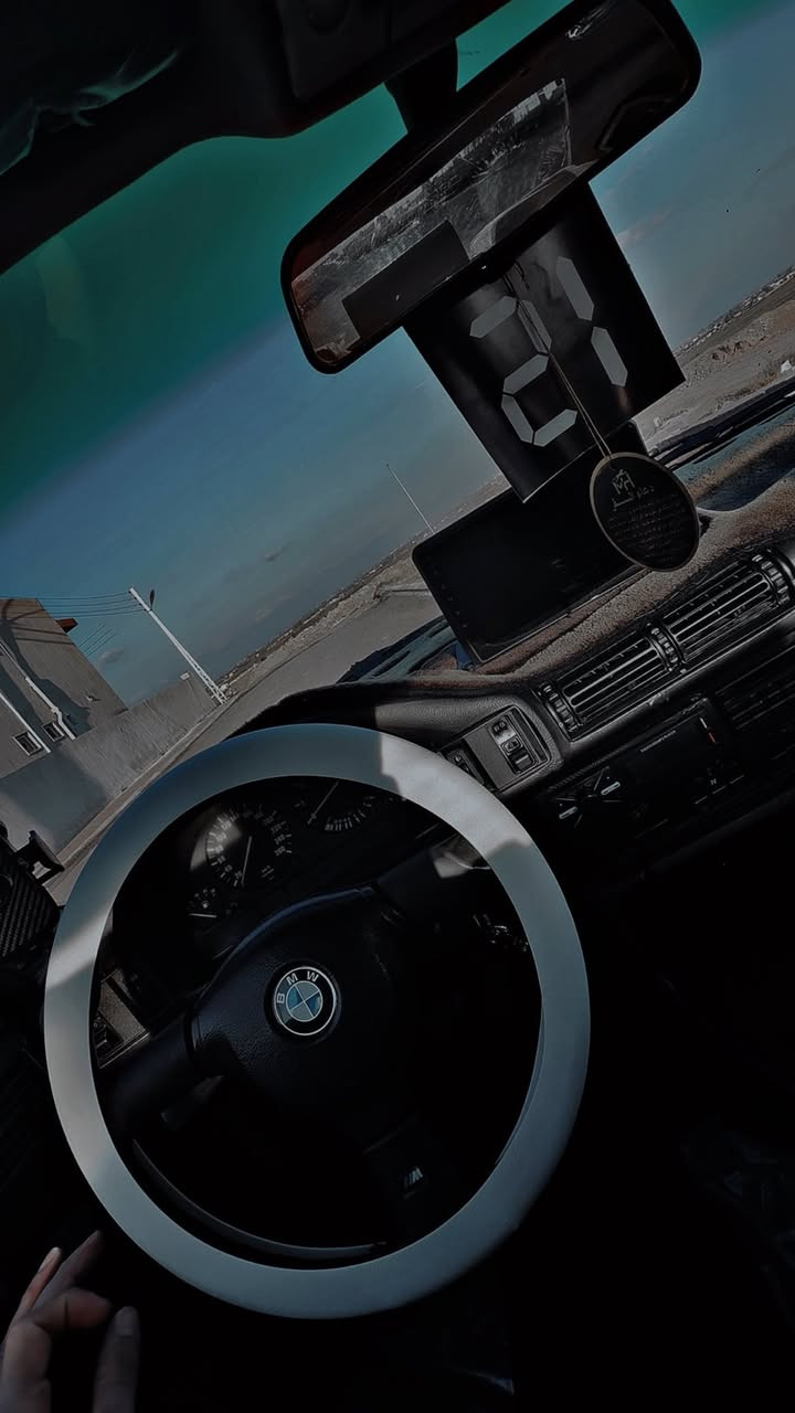 بي ام 535 محرك مفتوح كير اوتماتيك محرك شرط نشاط فول سياره مكفوله نضيفه حيل صالنصه رياضي اكسل خفيف موديل 1993 رقم بغداد سنويه مساقطه مكاني صلاحدين تكريت سياره شرط كير محرك صدر تخم تايرات سعر 58 مجال قليل رقم تلفوني ***********الي مو شراي لا يتعبني الرجاء
