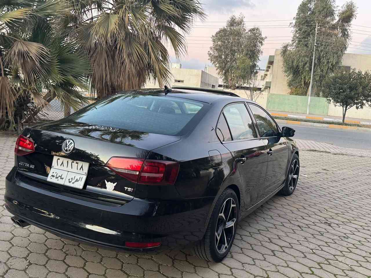 للبيع جيتا 2017
فول موصفات 1على 1
فتحه سقف 
 رادار خلفي
كشنات جلد +هيتر
داخل اسود 

محرك 1400تيربو 

محرك كير بشرط
السياره حدادية كله بشرط 
تايرات جديدة
جاهزه ع اخر حباية شرط 
السعر 110$
مكاني كركوك _طريق بغداد

لاستفسار مراسله اوتصال ع خاص

***********
