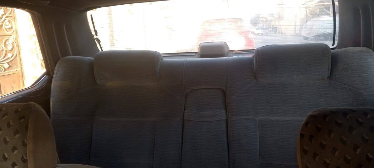 سياره مازدا929موديل1989بغداد انكليزي سياره نضيفه مثل ما بصورة سعر 30مكاني بغداد الشعب شارع الصحه هاتف ***********
