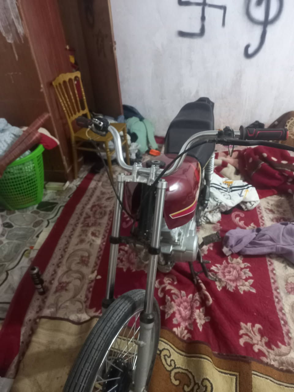 السلام عليكم دراجه للبيع اوراق موديل 13 توام عماره تعمير 26 دراجه اصوليه دراجه حلوهل مال شغل خير من الله ماكينته مكاني قرنه اصغر العلوه قرب الطاحونه السعر 680 بها مجال قليل رقم الهاتف ***********
