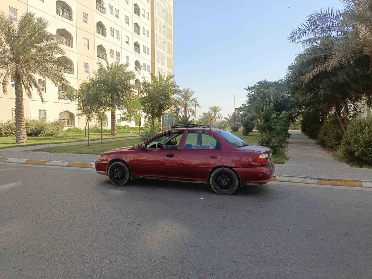 🚗 للبيع سيارة بحالة ممتازة – فرصة لا تعوض
سيارة نظيفة جداً، استخدام يومي وخالية من الحوادث الكبيرة، الماكينة ممتازة وما تحتاج أي صرف.
✔️ المحرك قوي وما يصرف زيت
✔️ تبريد ممتاز
✔️ إطارات بحالة جيدة
✔️ داخلية نظيفة
✔️ مكيف شغال 100%
✔️ أوراق كاملة وجاهزة للنقل
السيارة مفحوصة وجاهزة للاستخدام فوراً بدون أي مشاكل.
السعر 35ورقة  وقابل للتفاوض للجادين فقط.
📞 للاستفسار: ***********
