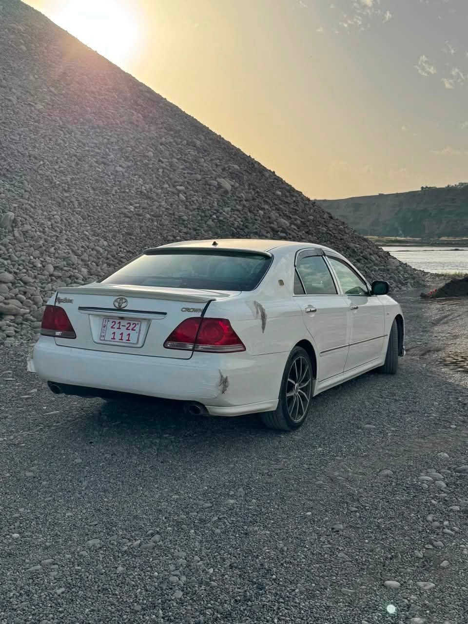 سڵاوی خواتان لێبێ هاوڕێیان
TOYOTA CROWN 2005 GRS180🇯🇵
شاهانە 2005 مووس مووس
مەکینە بچوک گێڕ بچوک بەنزین کەم خۆر
لە قوەتی خۆی بێزارە بەس شوێن موسەکانی بۆیاخە
بیلاد ڕۆیاڵە بەڵام کراوەتە ئاتڵەت سپۆڕت کراوە
سێ دوکمە پەردە شاشە کامێرە سوکان لێگزز
دوو کوشنەکانی پێشەوە کارەبای
بەسمە چواردەرگای بەسمە
لایت ناوچەی کوێر لایت زینۆن
ڕۆنی مەکینەو هایدرۆلیکی گێڕی تازە گۆڕاوە
بێ حەیبو حارە مەکینەو گێڕی چرکەی تێدانیە
تەبریتی ساردو گەرم مەزبود تەبریت مەرکەزی
سەیارەکە جایزەو پاکە سەیارەی ماڵانە
ئاوێنە کارەبای ئاوێنە شەفت ئەخەوێ
شوێن قەڵادزێ     ژ.م .خاوەنی ***********  
نرخ (60) گەڵا و ماحامەلە
