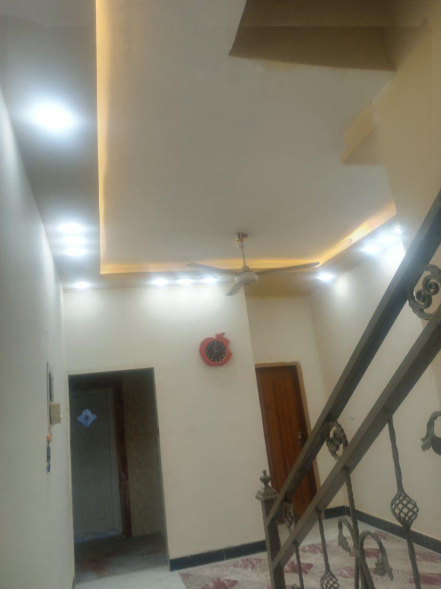 بيت بحي المهندسين طابقين خلف صيدليه جذع اانخله وصالون حلاقه هلين المساحه 330m سبع غرف نوم ديوان صالتين حمامات اربعه حديقه مشايات باسمي انا البنا سنه 2016والطابق الثاني2023البيت منطقه هاديه خلف الاربع شوارع مباشر سعره 600بيه مجال قليل للاستفسار*********** البصرة, العراق
