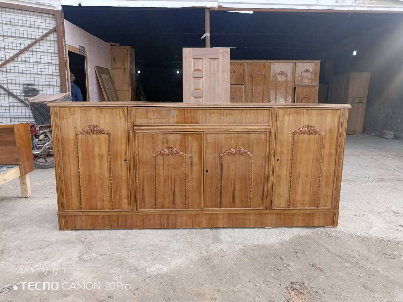 السلام عليكم من معمل نجاره ام البنين للتجاره العراقيه يقدم  لكم افضل وادق الأعمال للطلب والاستفسار *********** أو زورونا ع موقعنا كربلاء طويريج الشارع العام بليبج
