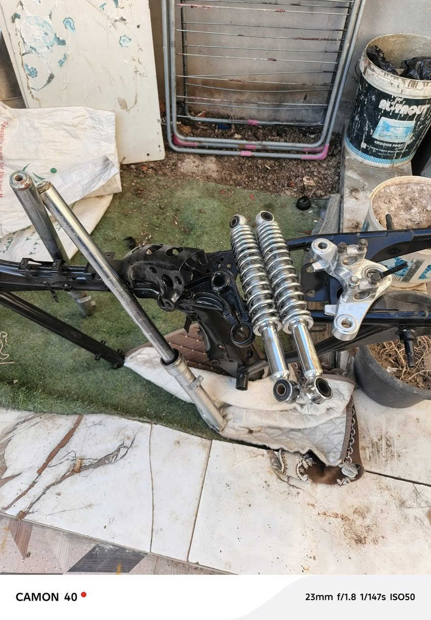 يالله سلام عليكم شباب لشه هي وغراضها دبلات ورد وكدام جدد لشه جديدة شخط ممشخوطه مكاني ديالى بعقوبه بهرز الاستفسار الاتصال ع رقم ***********
