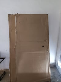 سبورات للبيع عدد ٢ حجم كبير جديد غير مستخدم  ٠٧٨١٣٩٢٤٦٥٥