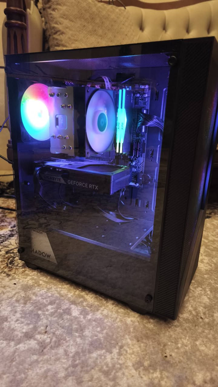 كيس للبيع
السلام عليكم، بيسي بمواصفات عظمه
كامل مكمل مع كراتينها
المواصفات:
✓✓✓✓✓✓✓
MB: Gigabyte B650M
CPU: AMD Ryzen 5 9600X
Cooler: Deepcool AG500 ARGB
GPU: Gigabyte RTX 5060Ti 16GB Windforce
RAM: 32GB (16x2) DDR5 6800Mhz
SSD: WD Black 2TB SN850X
PSU: Fantech Shadow 650W
Case: Fantech CG77
✓✓✓✓✓✓✓
الكيس استخدام اسبوع نظافتها على نظافتها من اشتريتها
السعر: مليونين و400
العنوان: النجف وموجود توصيل
للتواصل: *********** او ماسنجر 
وشكرا
