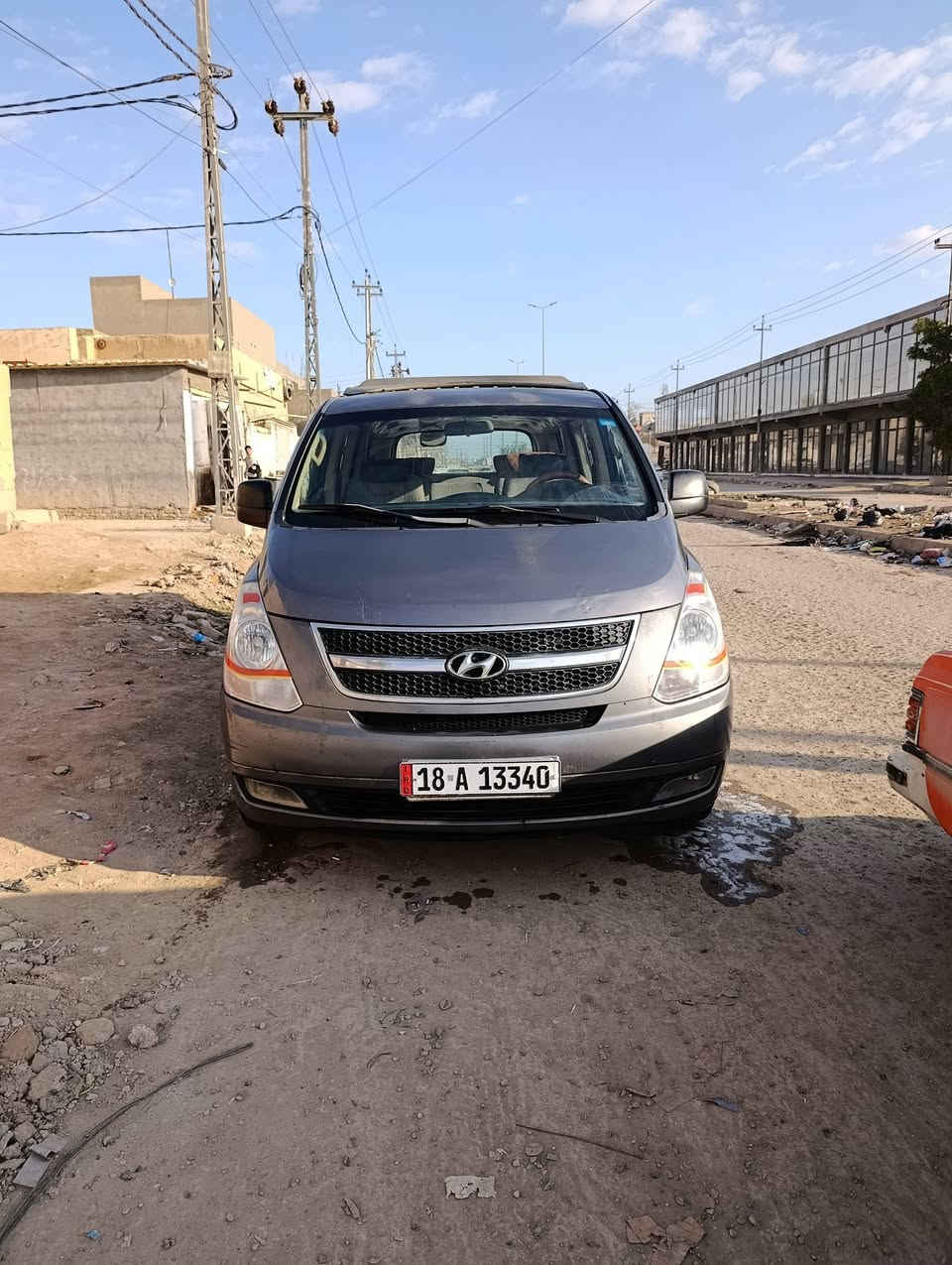 ستاركس 2009كفاله كير مكينه حداديه تبريد  رقم سنويه جديد السعر *********** مكان السياره ديوانيه السعر 145
