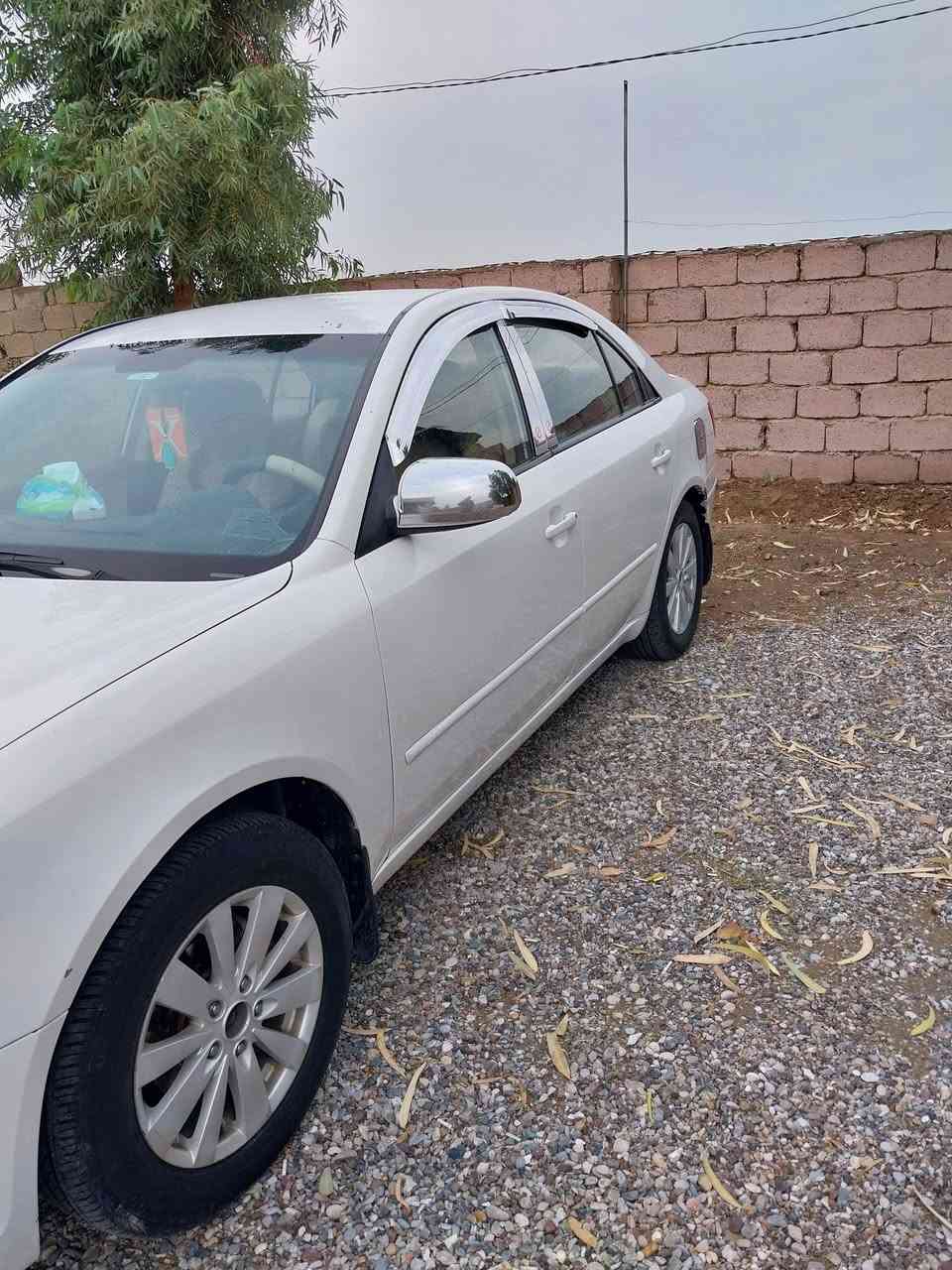 السلام عليكم ورحمة الله وبركاته
هونداي سوناتا موديل 10للبيع فقط 
السنويه 29 رقم جديد ديالى اباسمي 
سرط التحويل مكينه 2400 صدر جديد المكان المقداديه السعر تعال خاص وتدلل ***********
